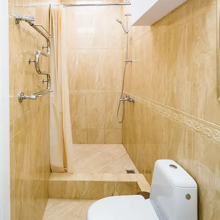 Designer Apartment Зі Світлом! إلفيف المظهر الخارجي الصورة